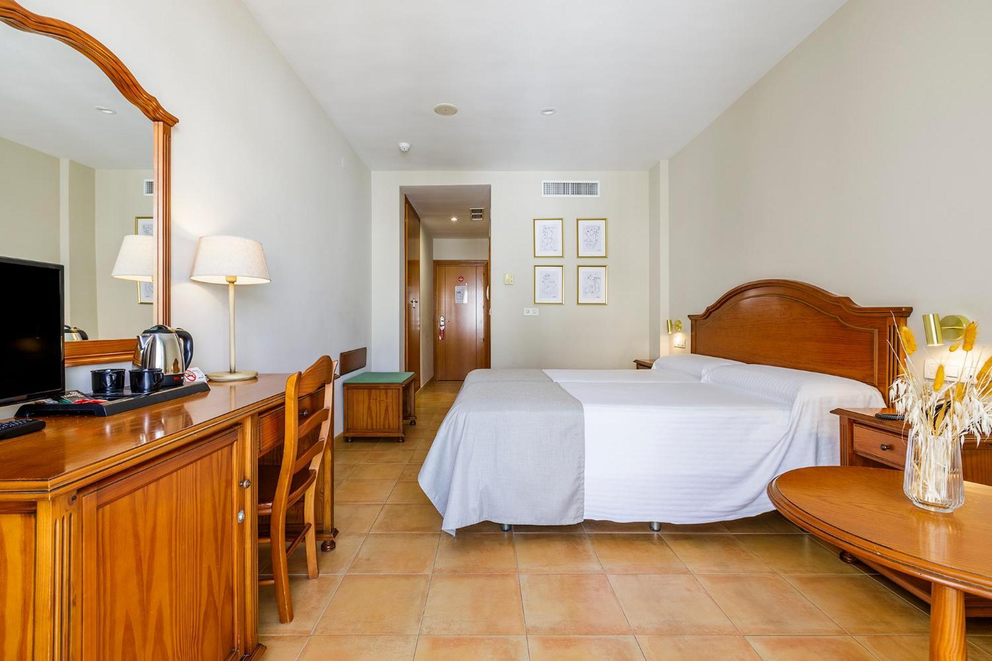 Hotel Almijara - Mares La Herradura  Exterior foto
