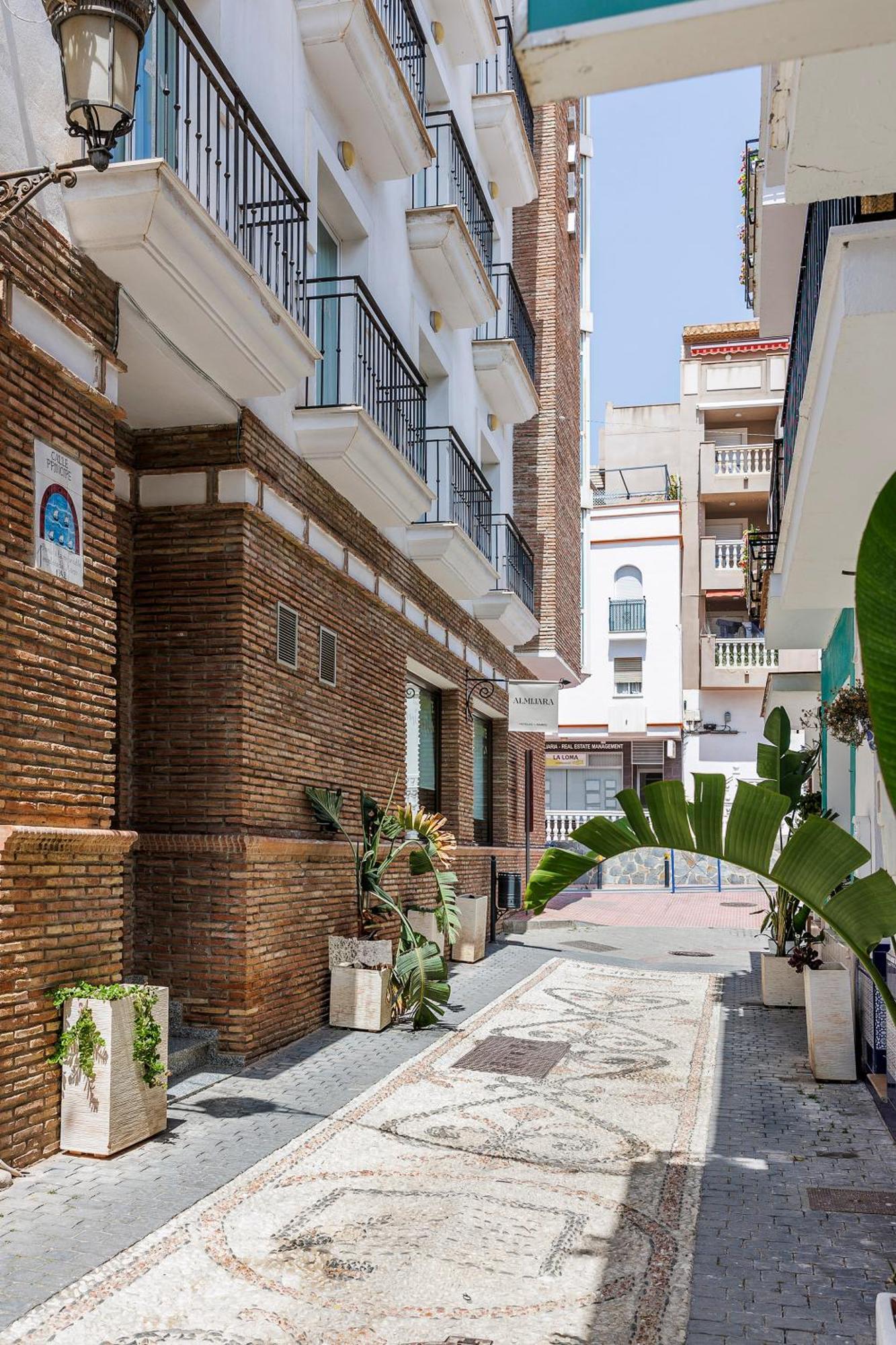 Hotel Almijara - Mares La Herradura  Exterior foto
